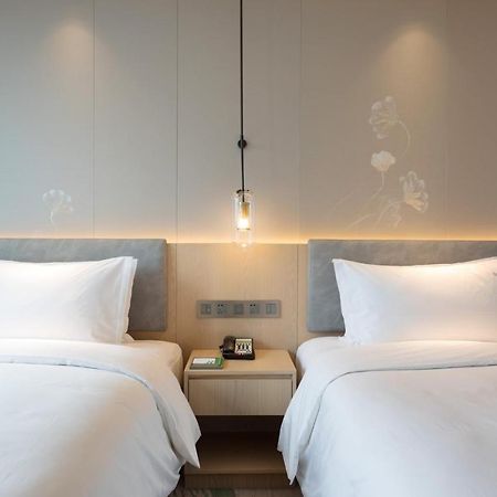 Holiday Inn Guiyang City Center By Ihg Экстерьер фото