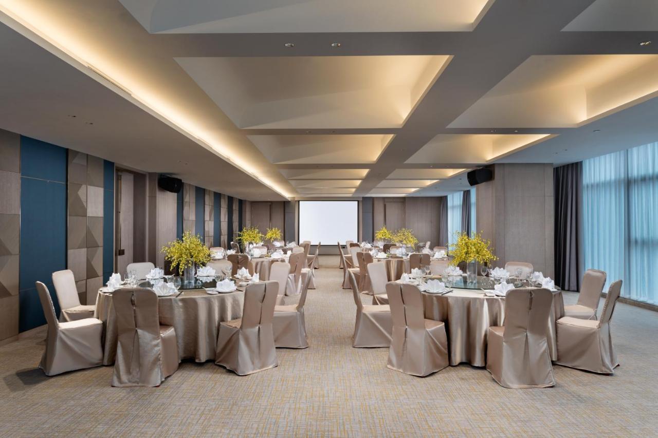 Holiday Inn Guiyang City Center By Ihg Экстерьер фото
